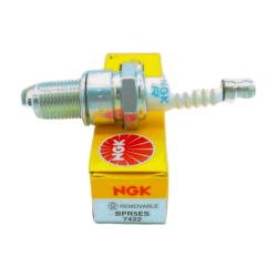 Świeca zapłonowa NGK BPR5ES – do silników HONDA, KAWASAKI, YAMAHA, STIGA, VIKING Świeca zapłonowa NGK BPR5ES – do silników HONDA, KAWASAKI, YAMAHA, STIGA, VIKING